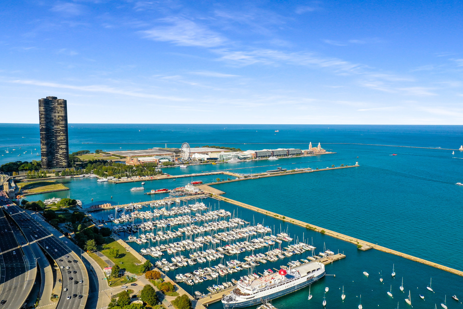 530 N Lake Shore Drive #2101, Chicago, IL 60611