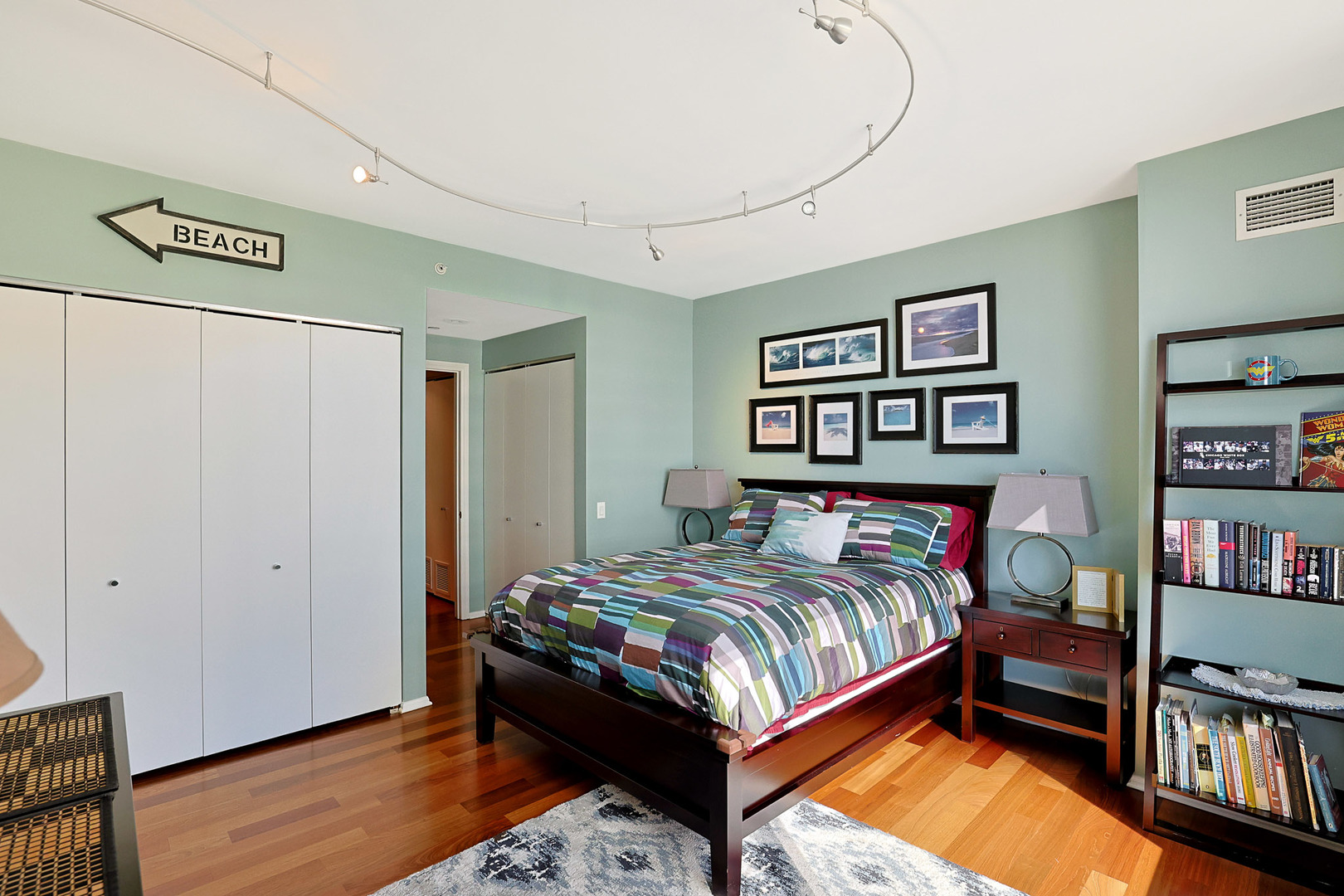 530 N Lake Shore Drive #2101, Chicago, IL 60611