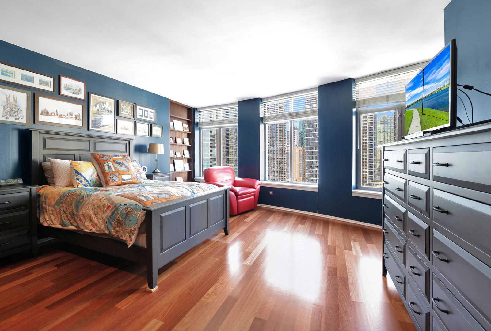 530 N Lake Shore Drive #2101, Chicago, IL 60611