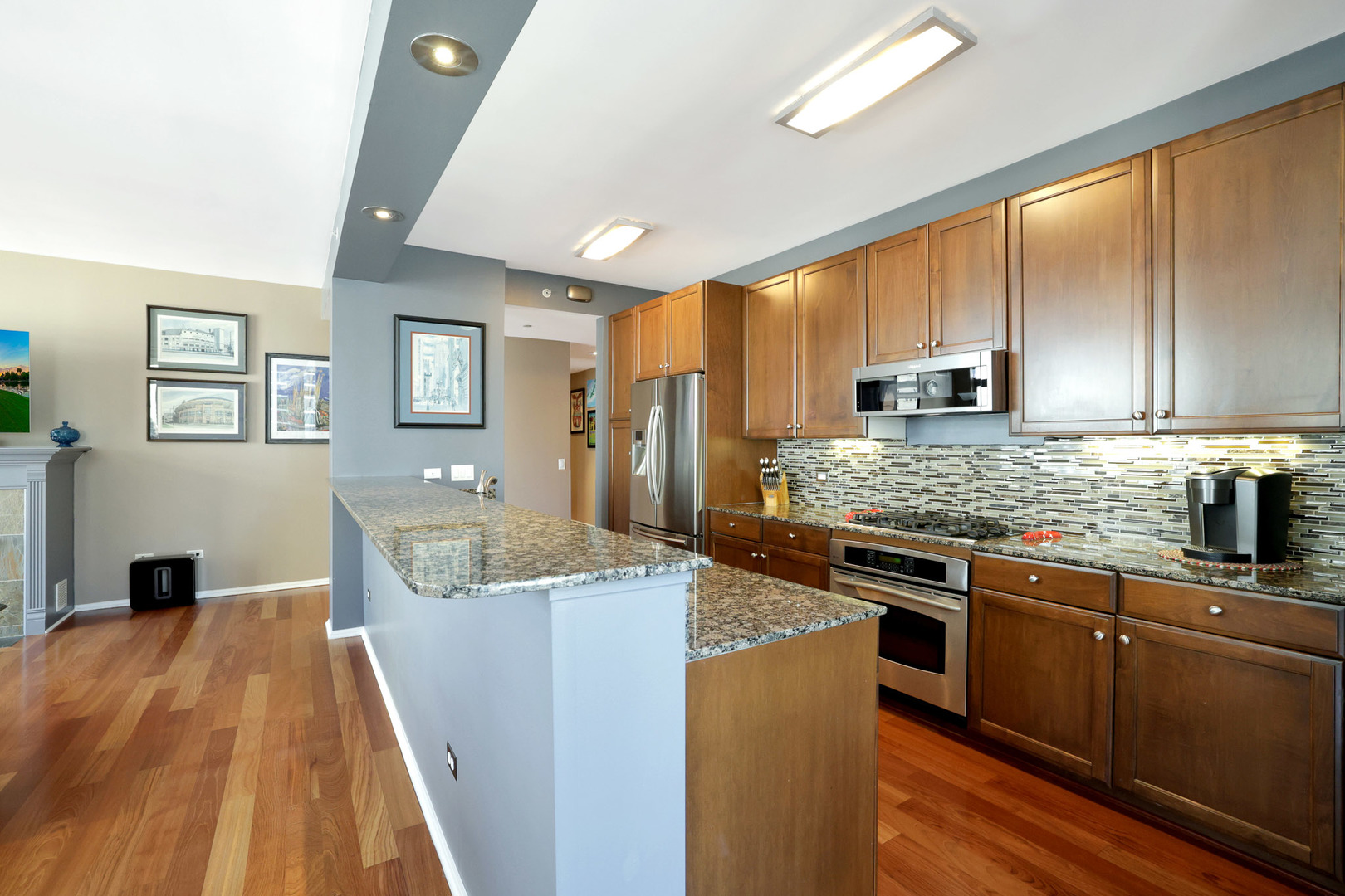 530 N Lake Shore Drive #2101, Chicago, IL 60611