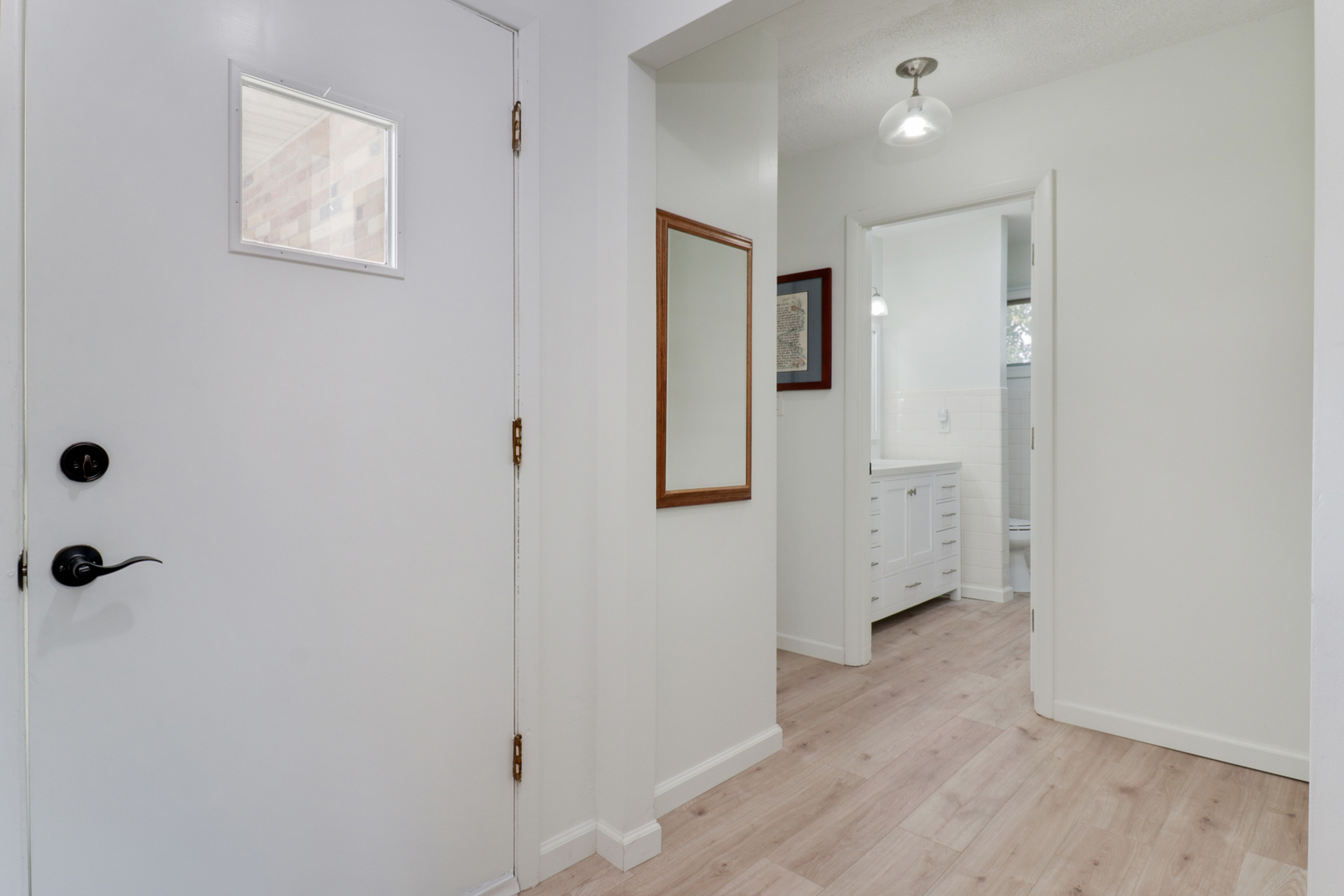 2202 E Lincoln Street #7, Bloomington, IL 61701