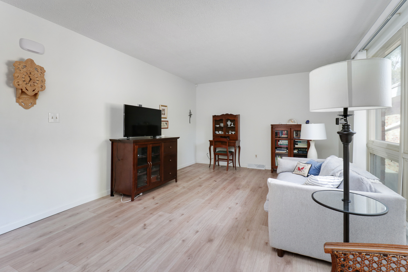 2202 E Lincoln Street #7, Bloomington, IL 61701