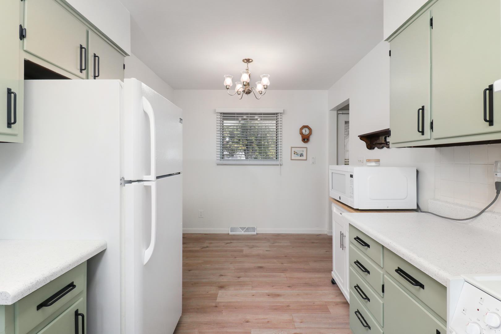 2202 E Lincoln Street #7, Bloomington, IL 61701