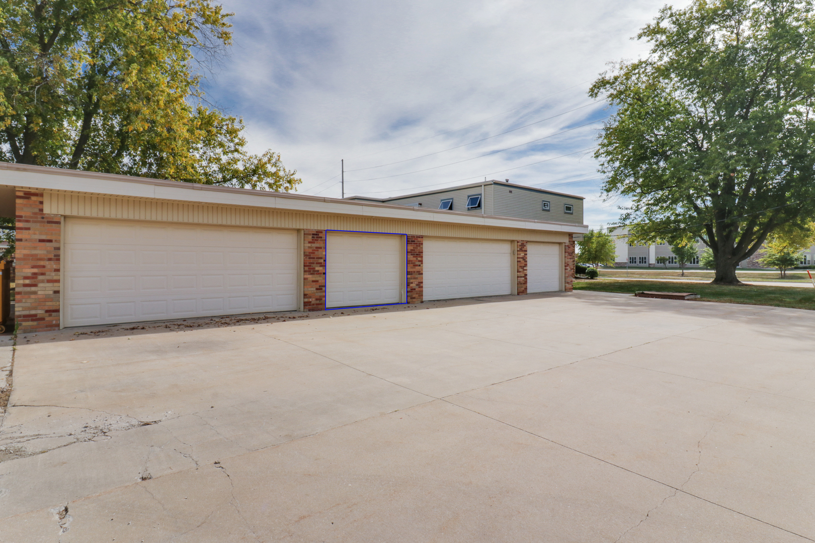 2202 E Lincoln Street #7, Bloomington, IL 61701