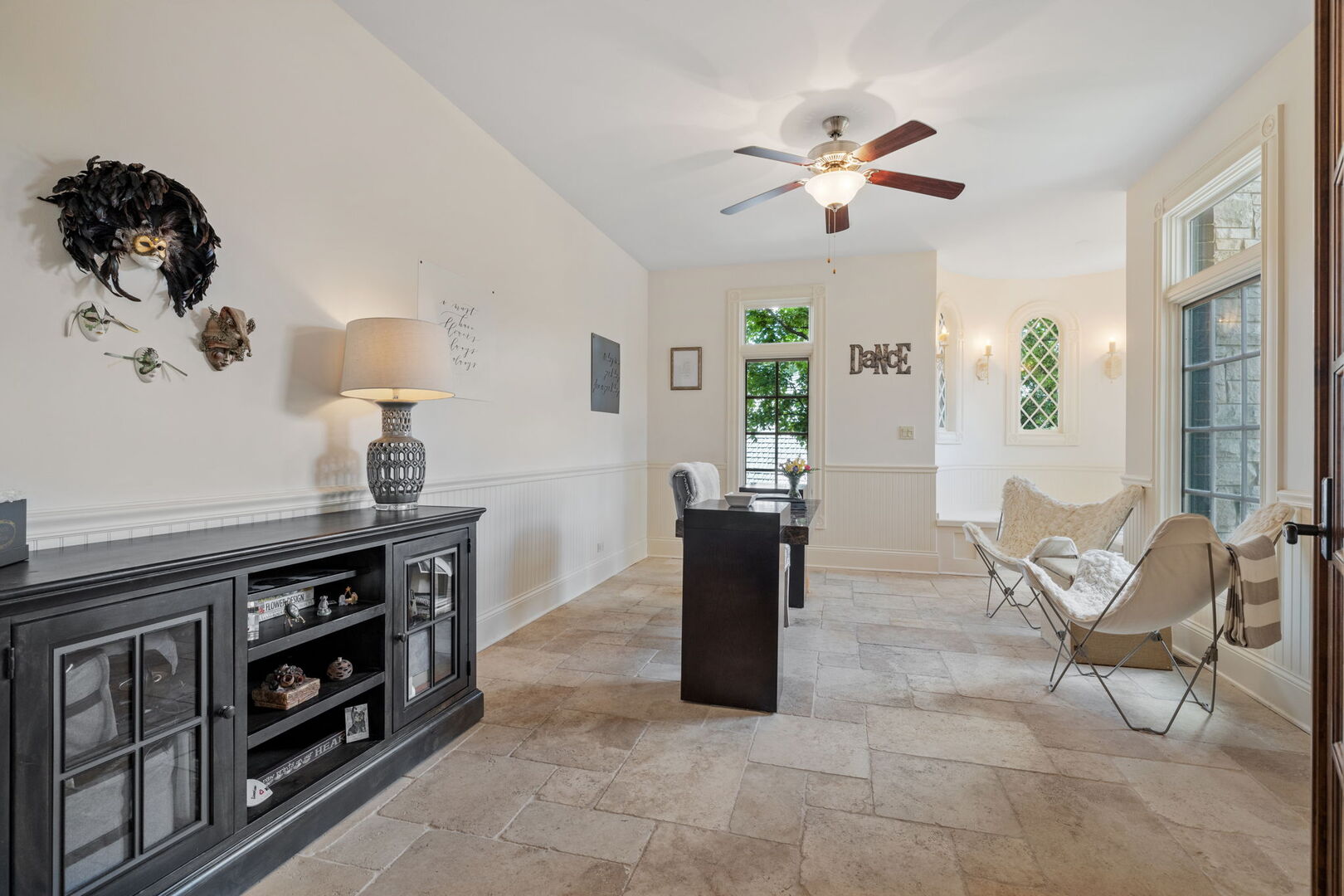 17 Ambriance Drive, Burr Ridge, IL 60527