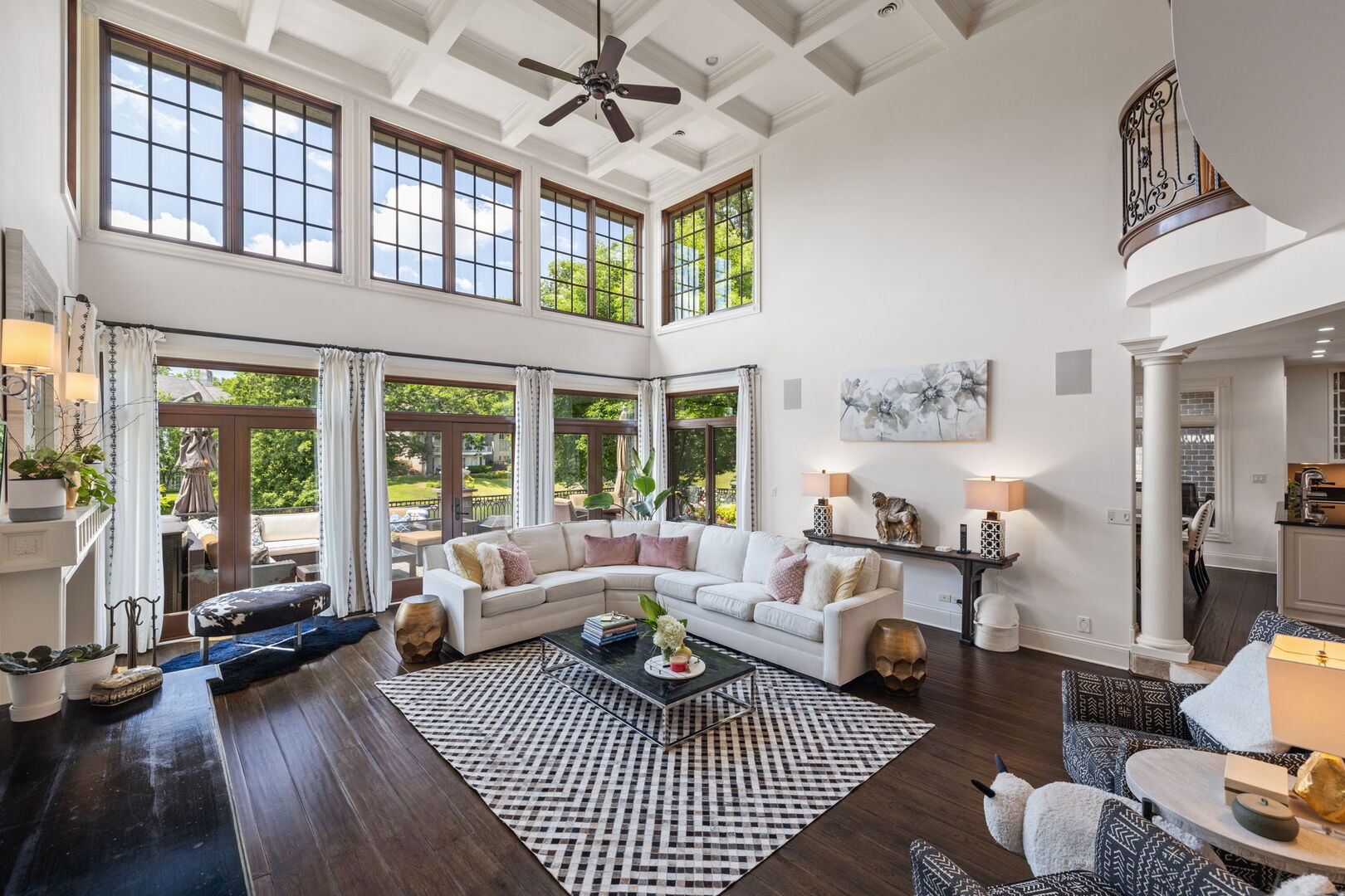 17 Ambriance Drive, Burr Ridge, IL 60527