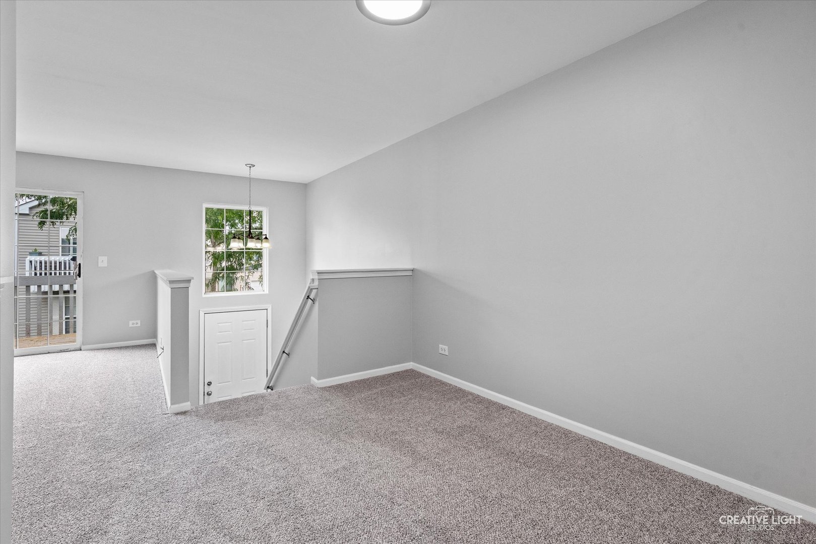 911 Symphony Drive, Aurora, IL 60504