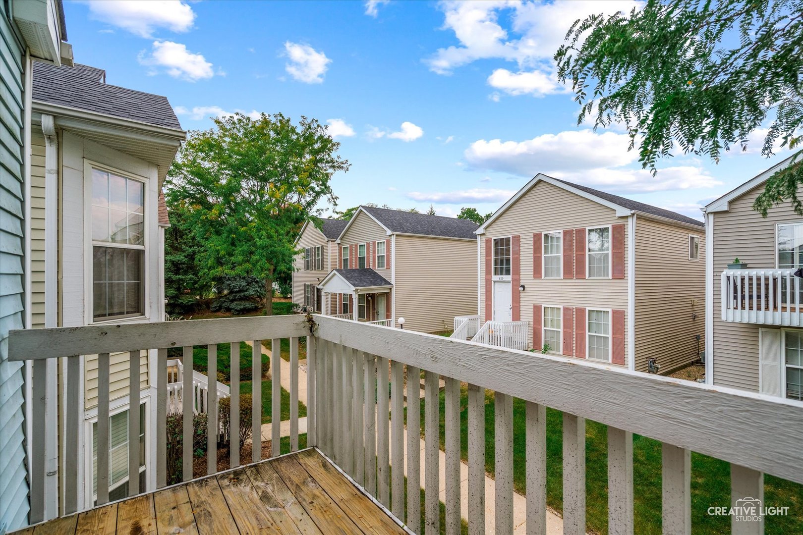 911 Symphony Drive, Aurora, IL 60504