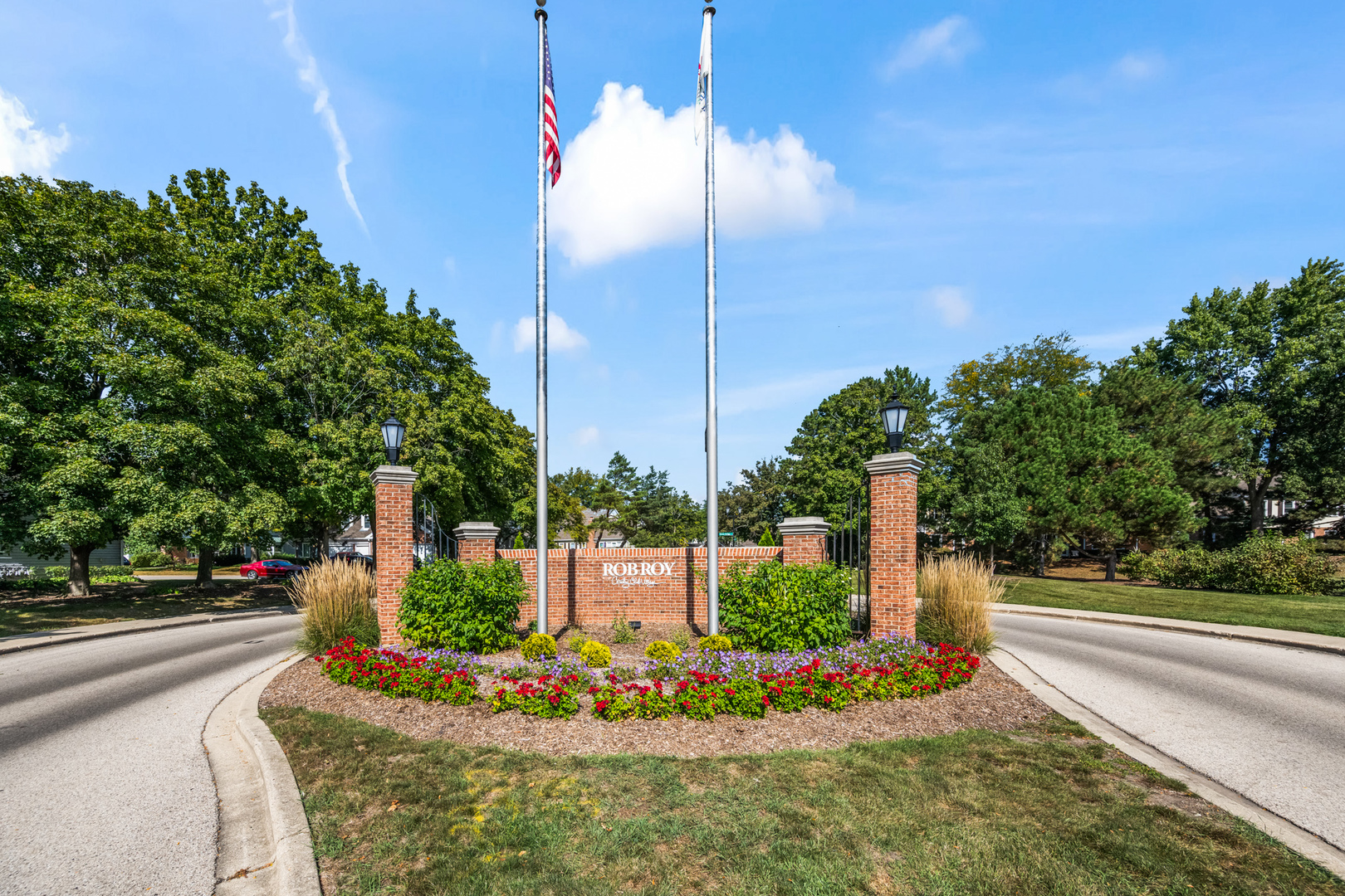 212 Country Club Drive, Prospect Heights, IL 60070