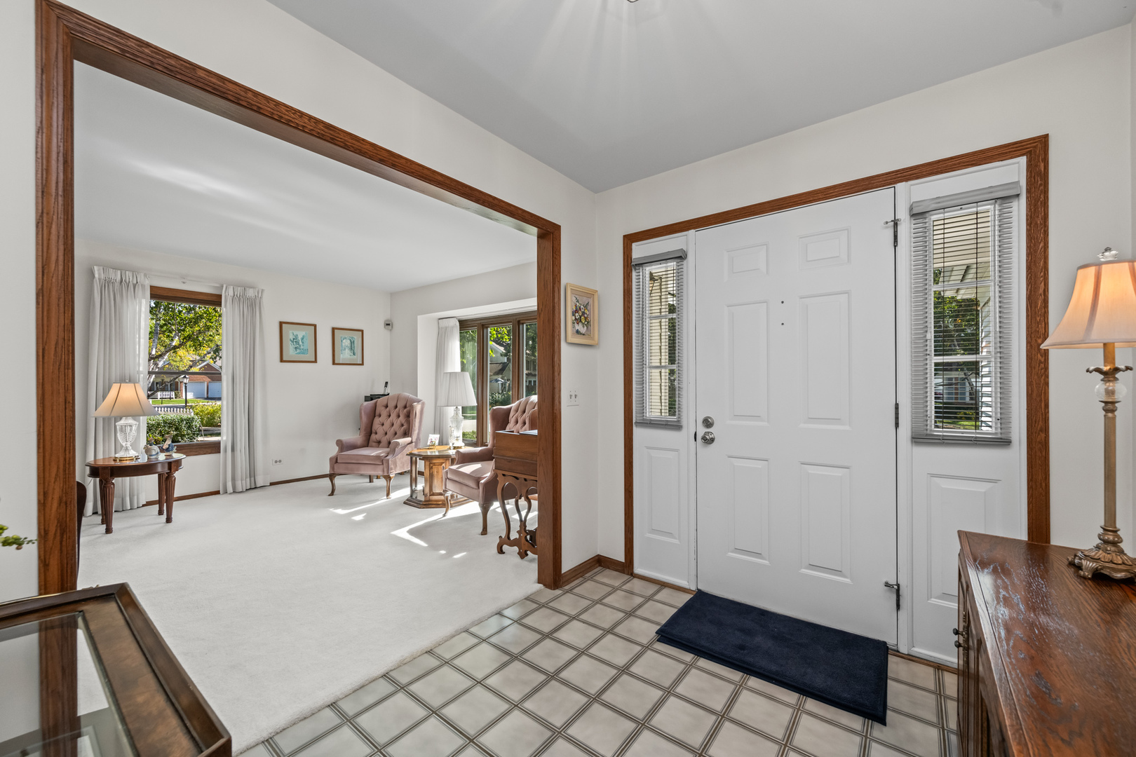 212 Country Club Drive, Prospect Heights, IL 60070