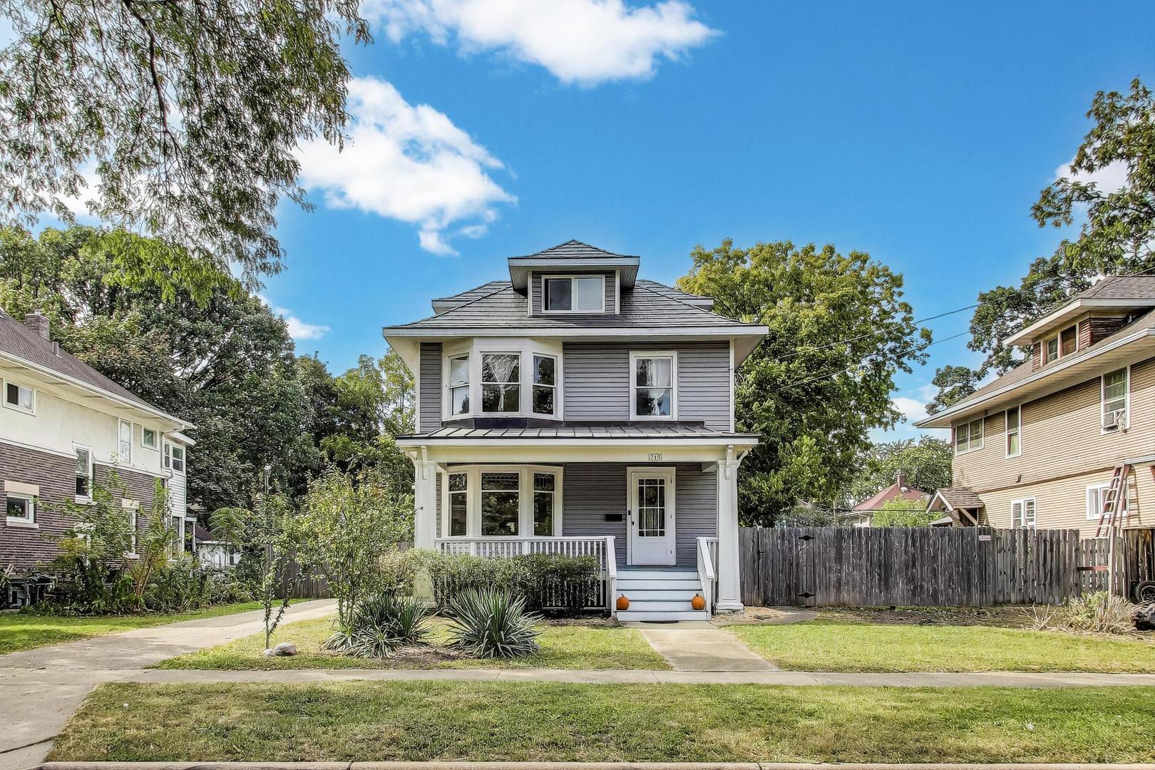 713 S 4th Street, Aurora, IL 60505