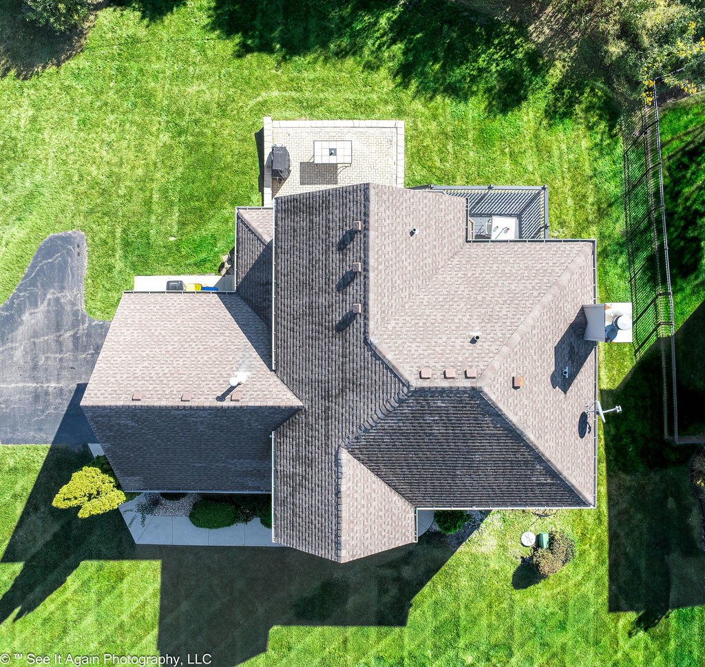 1705 Seward Street, Roselle, IL 60172