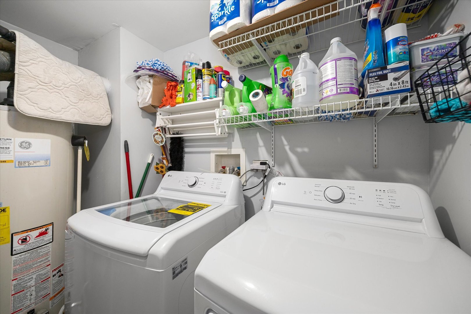 2220 Wharf Drive #1906, Woodridge, IL 60517