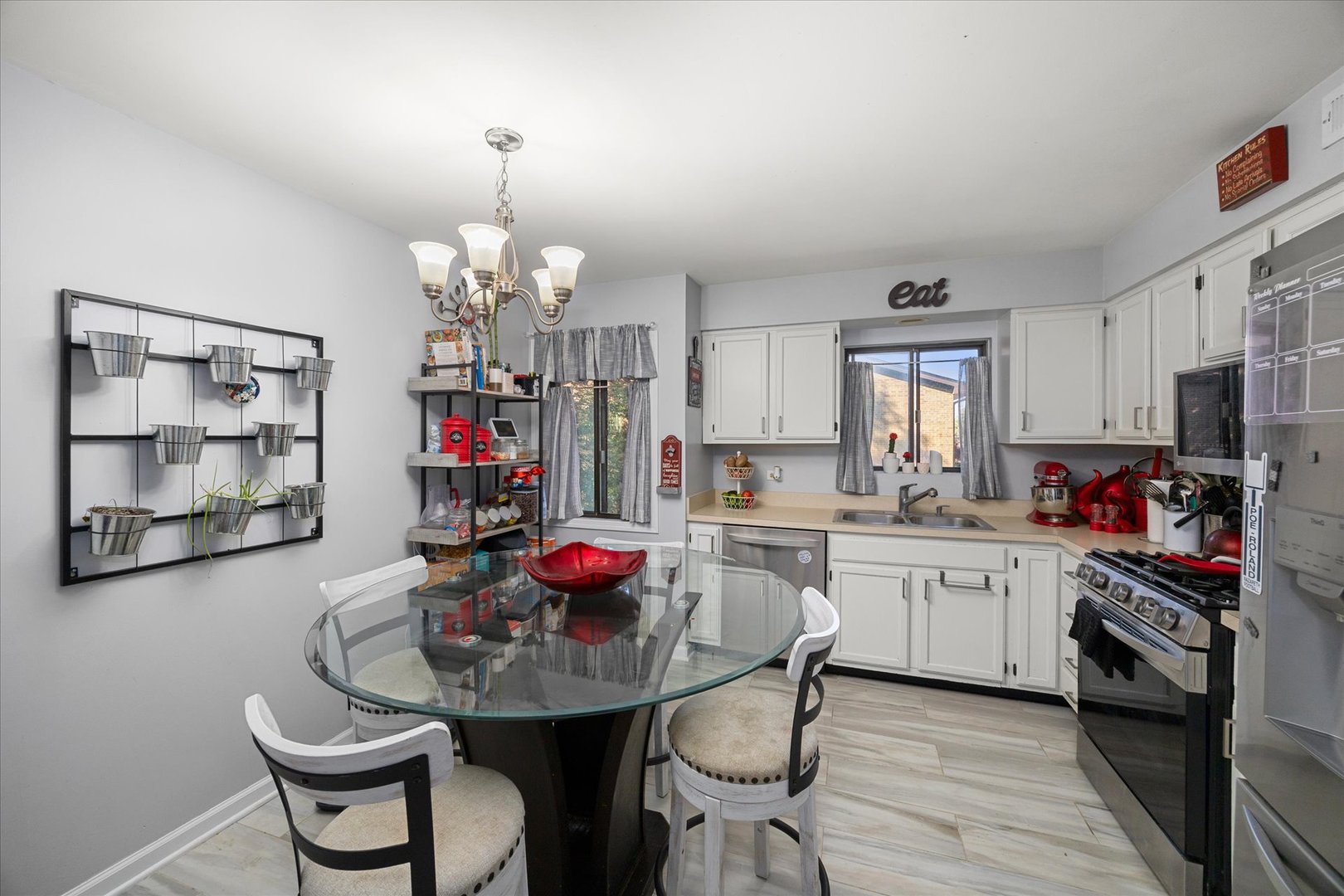 2220 Wharf Drive #1906, Woodridge, IL 60517