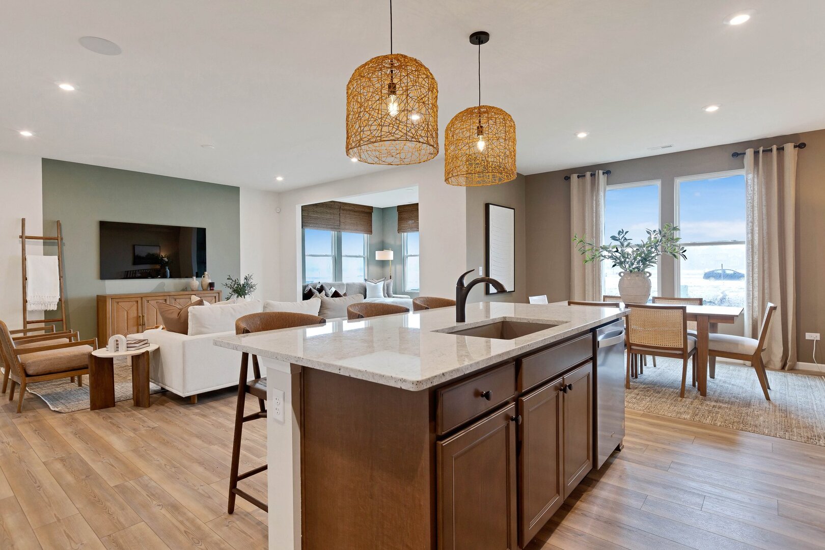 5911 Polo Street, Naperville, IL 60564