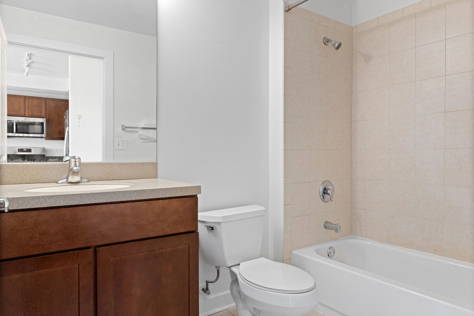 1905 S Wolf Road #302, Hillside, IL 60162
