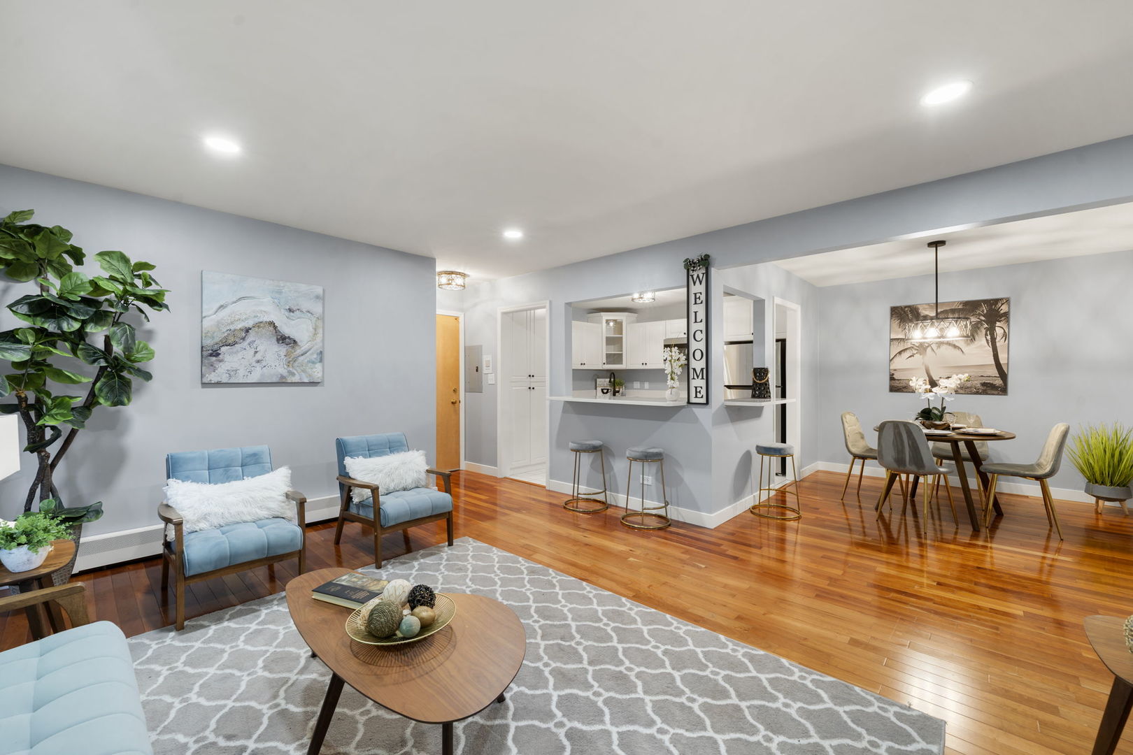 514 W Miner Street #2F, Arlington Heights, IL 60005