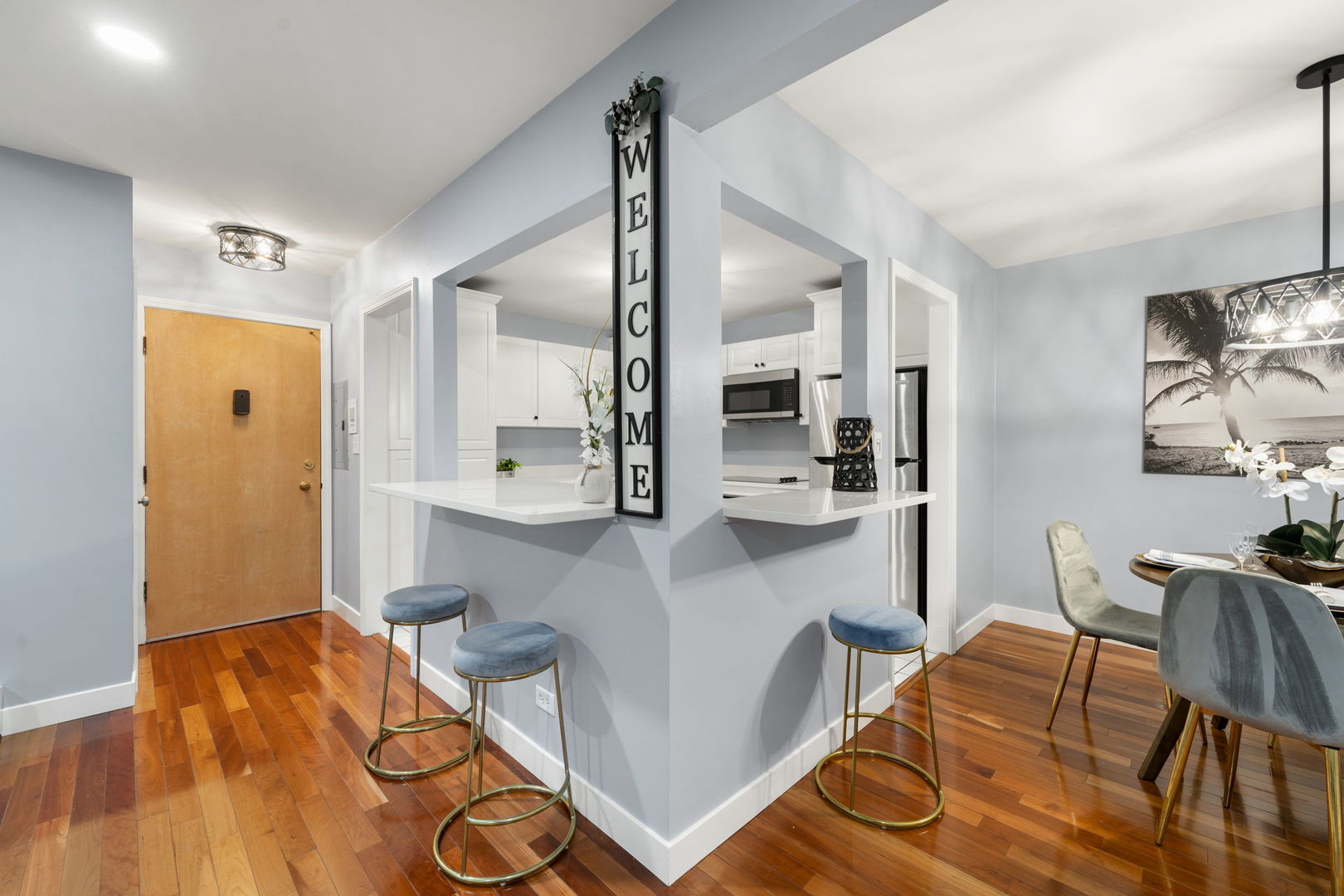 514 W Miner Street #2F, Arlington Heights, IL 60005