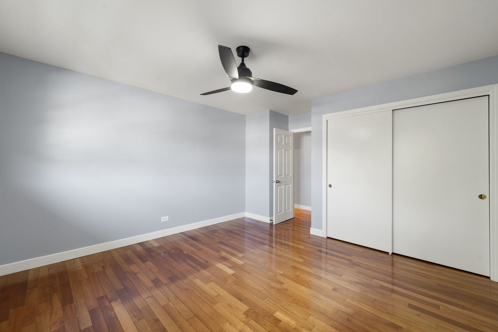 514 W Miner Street #2F, Arlington Heights, IL 60005