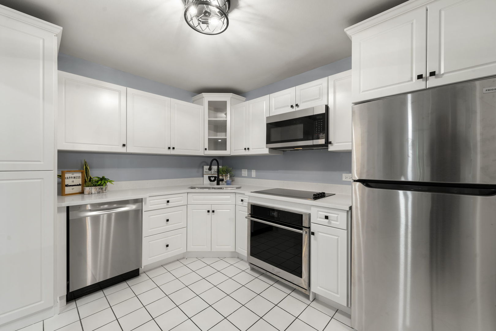 514 W Miner Street #2F, Arlington Heights, IL 60005