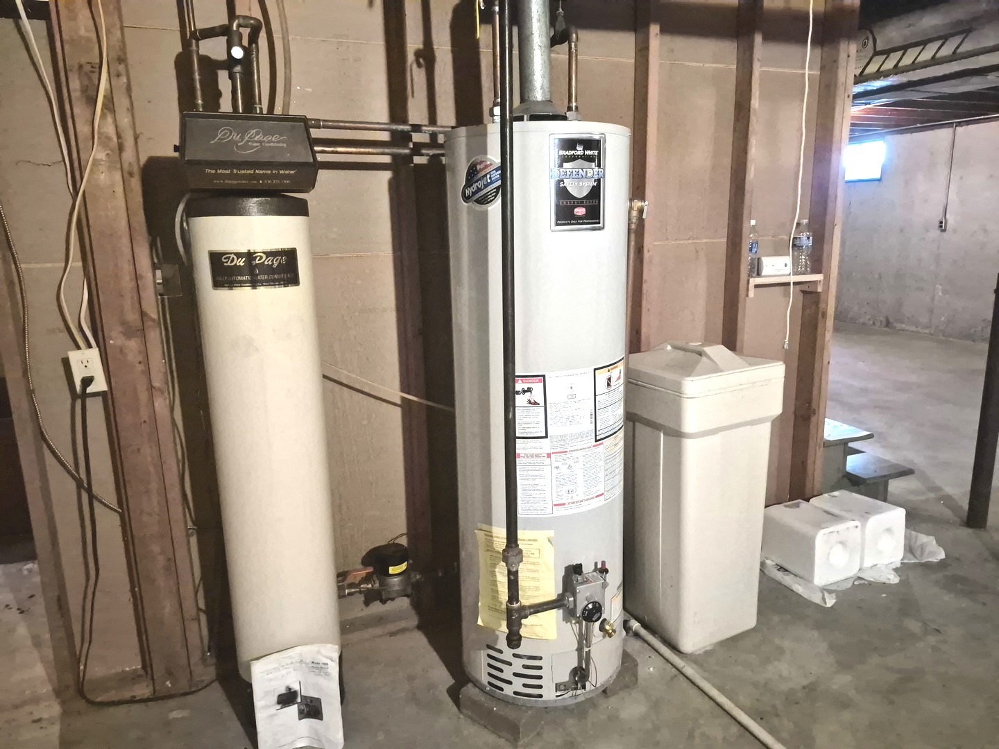 131 E Jackson Street, Oswego, IL 60543