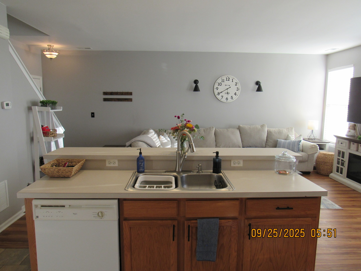 319 Parkside Drive, Shorewood, IL 60404