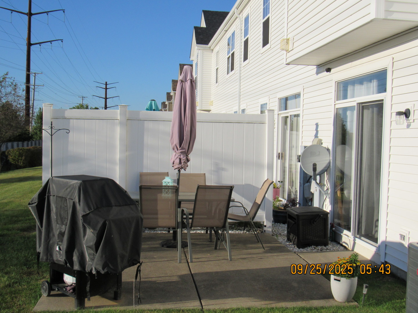 319 Parkside Drive, Shorewood, IL 60404