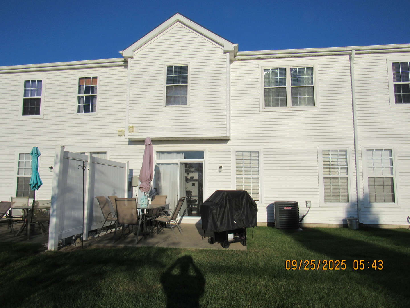 319 Parkside Drive, Shorewood, IL 60404