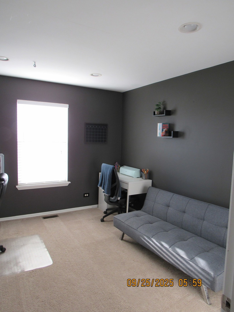 319 Parkside Drive, Shorewood, IL 60404