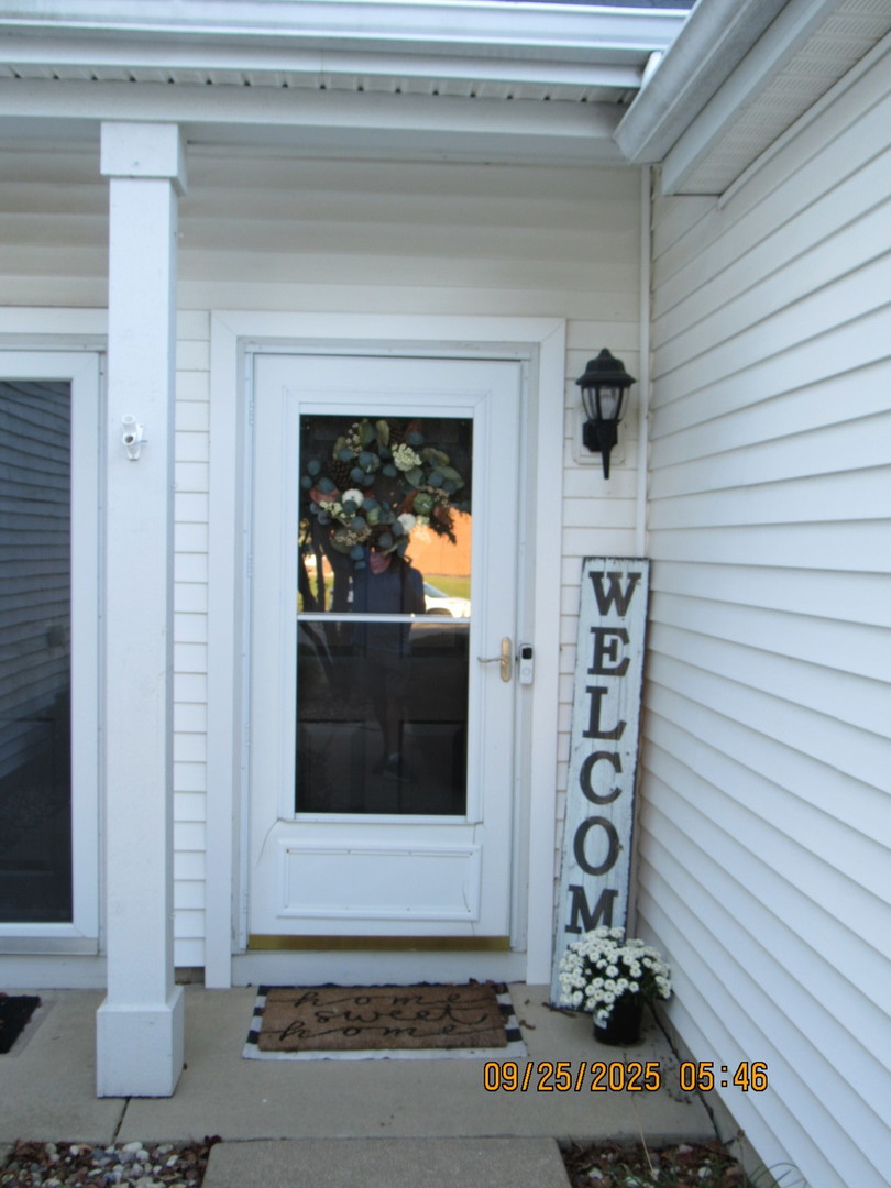 319 Parkside Drive, Shorewood, IL 60404