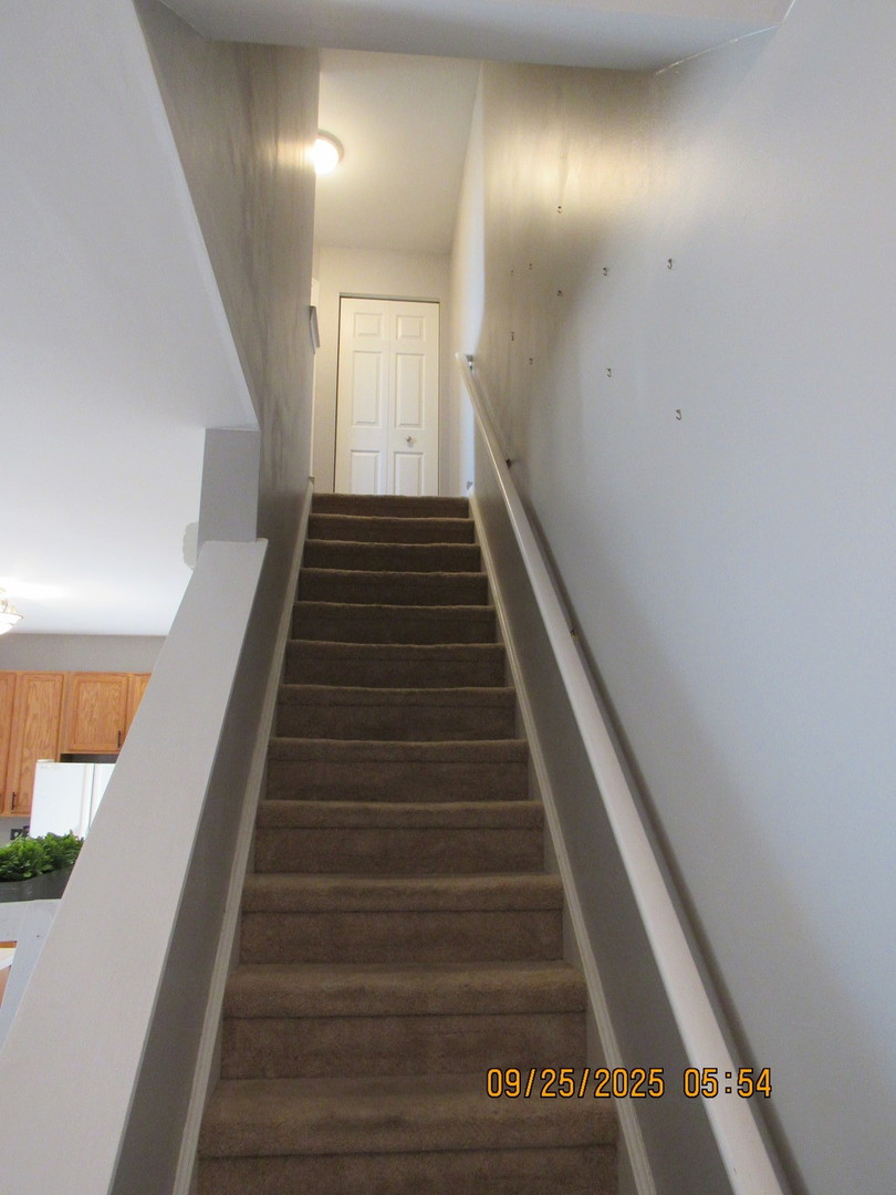 319 Parkside Drive, Shorewood, IL 60404