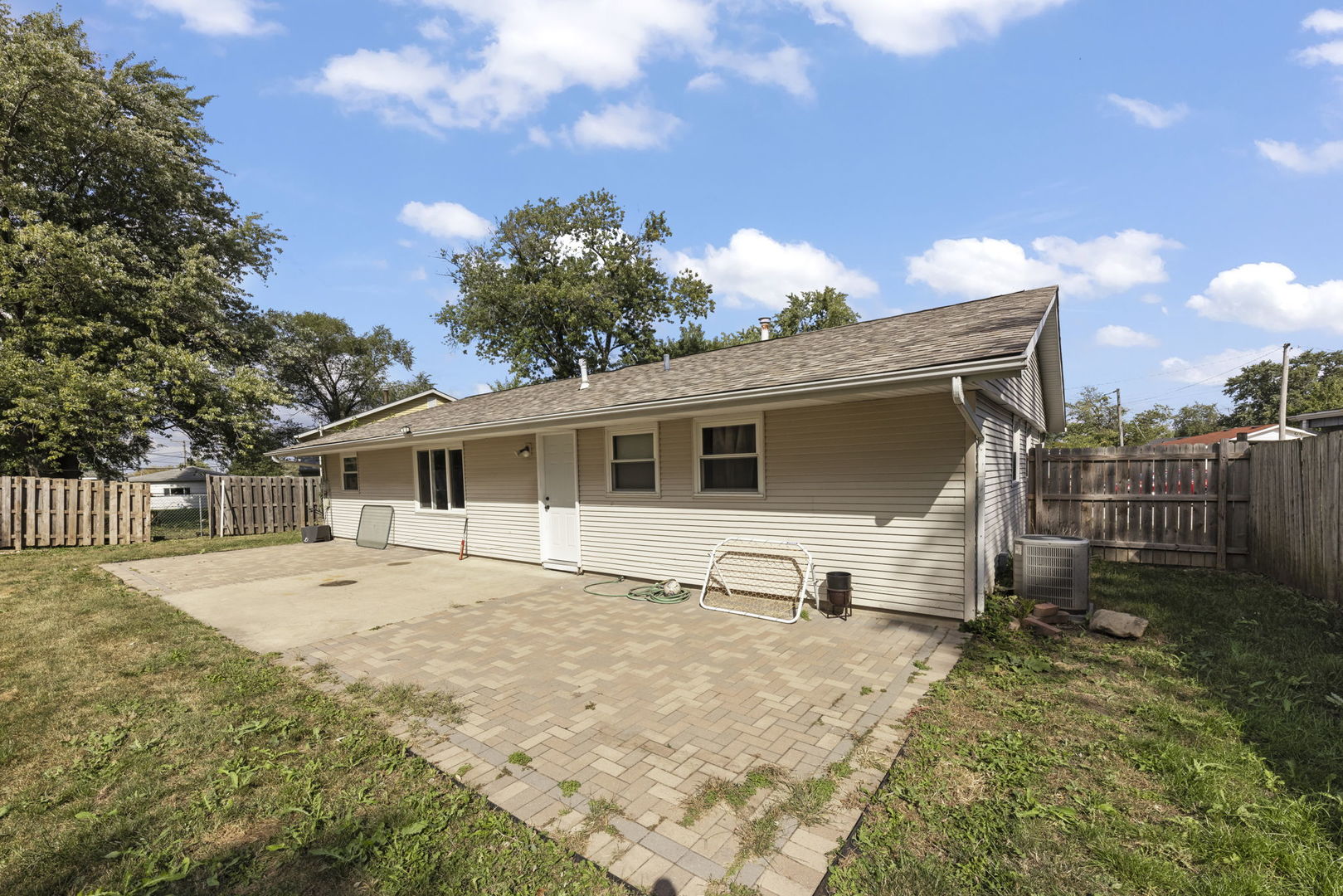 436 Clifton Avenue, Romeoville, IL 60446