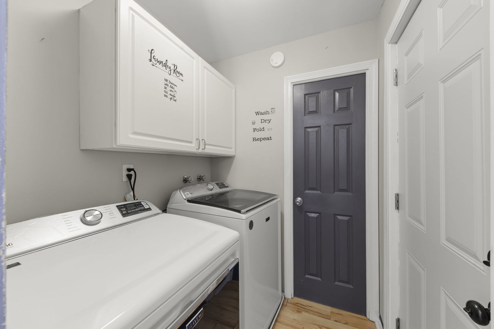 436 Clifton Avenue, Romeoville, IL 60446