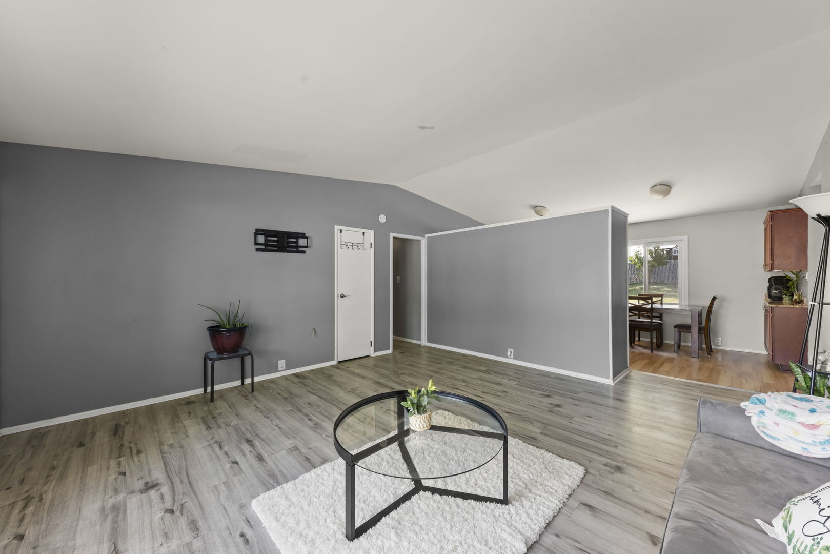 436 Clifton Avenue, Romeoville, IL 60446