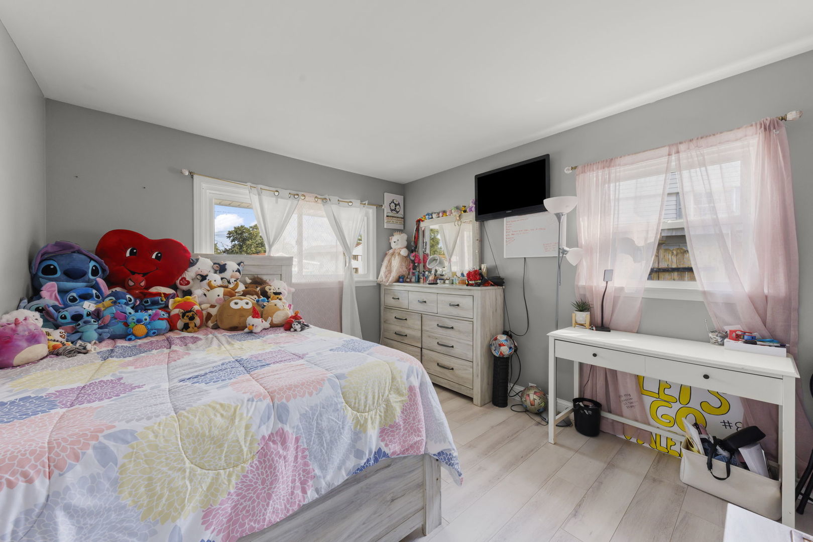 436 Clifton Avenue, Romeoville, IL 60446