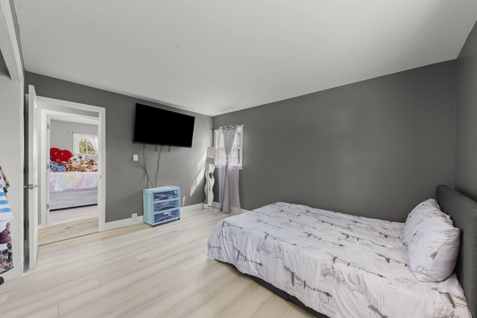 436 Clifton Avenue, Romeoville, IL 60446