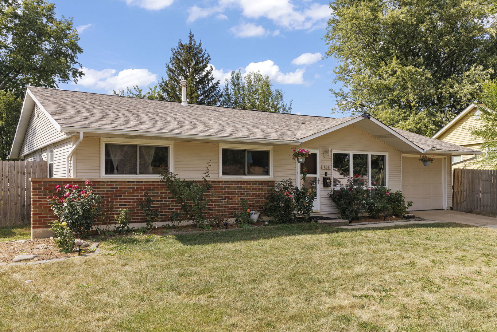 436 Clifton Avenue, Romeoville, IL 60446