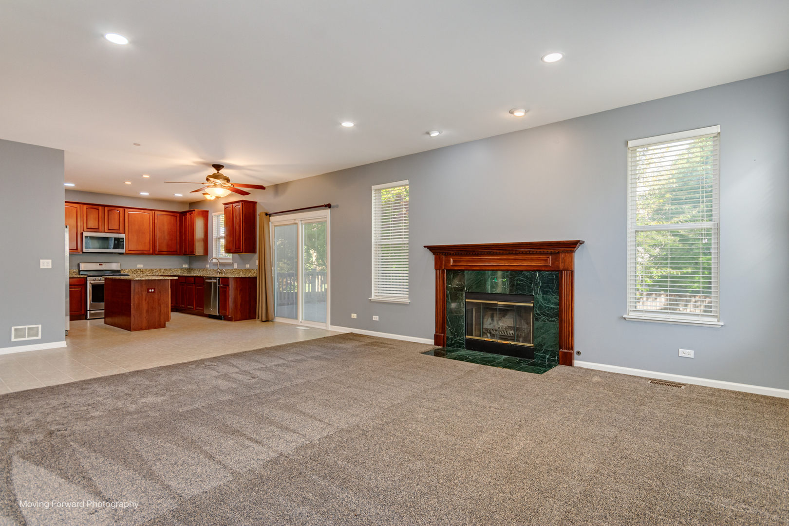 6074 Frank Drive, Hoffman Estates, IL 60192