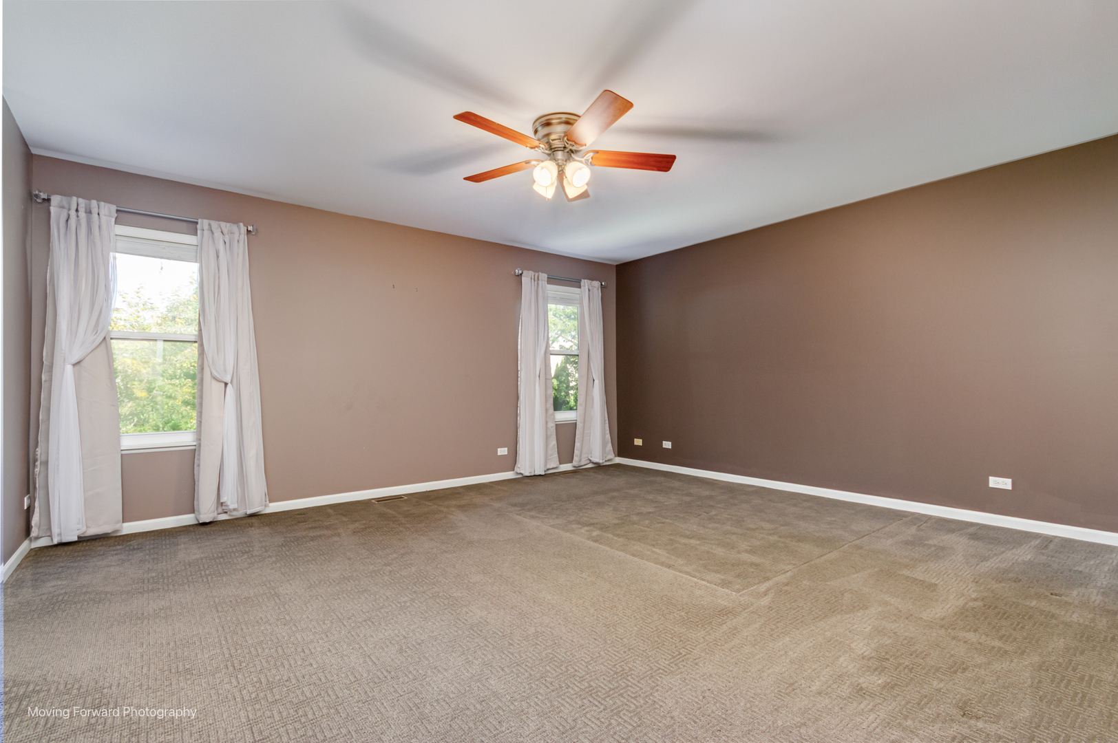 6074 Frank Drive, Hoffman Estates, IL 60192