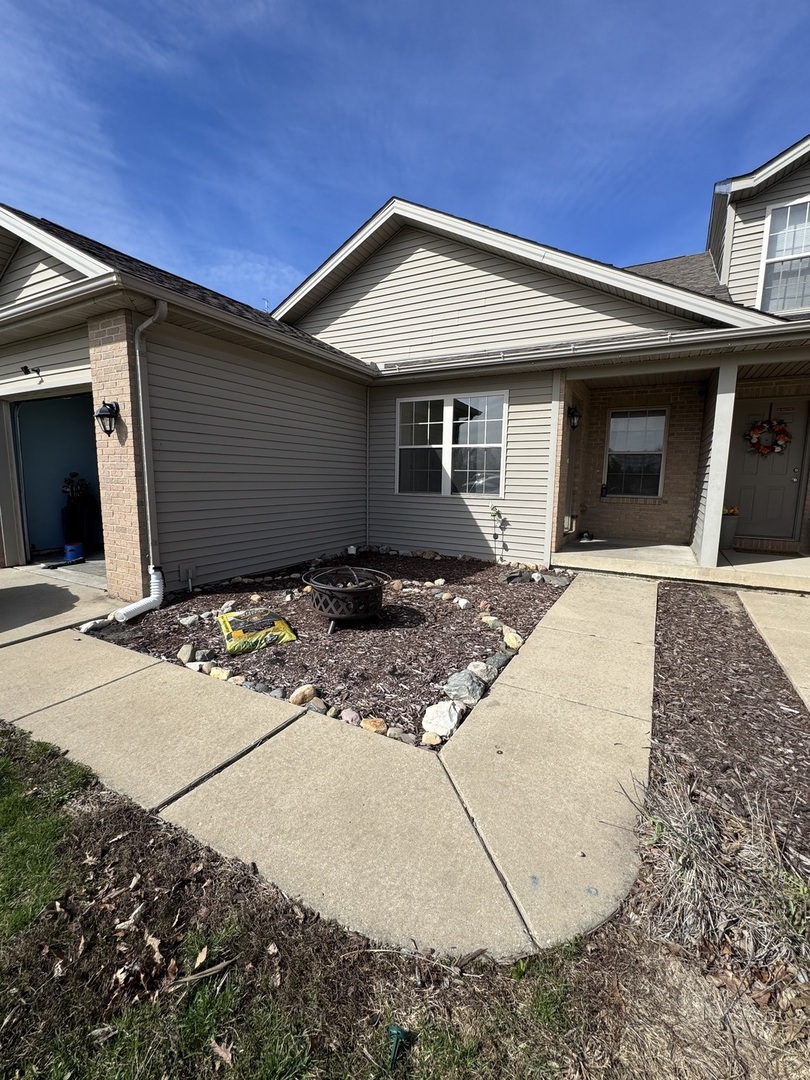 3836 Balmoral Drive #3836, Champaign, IL 61822