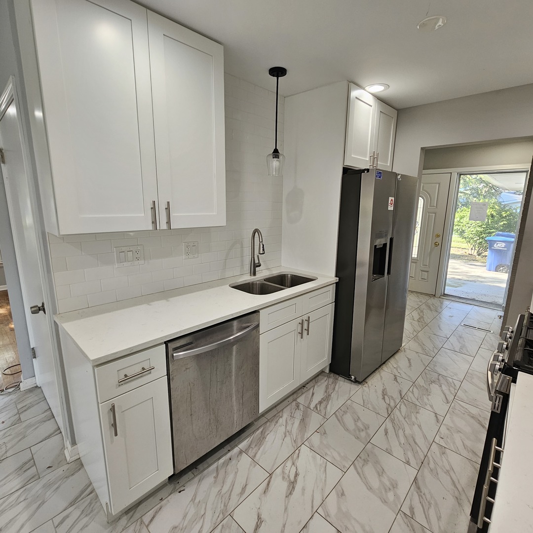 1291 Phoenix Drive, Des Plaines, IL 60018