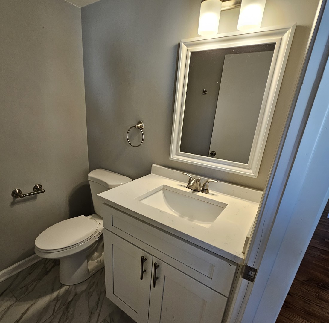 1291 Phoenix Drive, Des Plaines, IL 60018