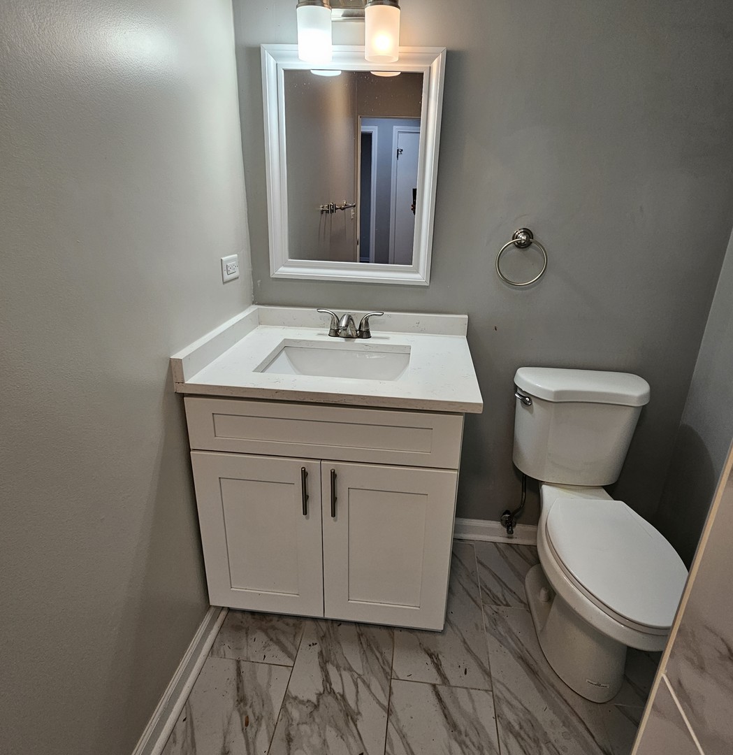 1291 Phoenix Drive, Des Plaines, IL 60018