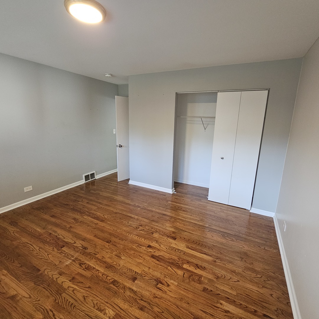 1291 Phoenix Drive, Des Plaines, IL 60018