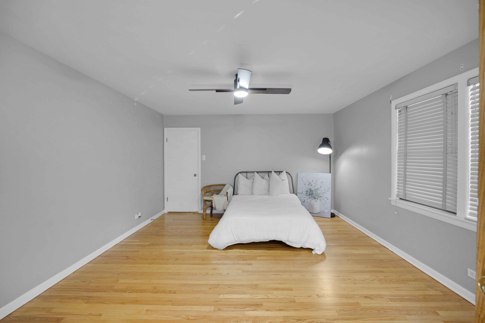 2307 Flossmoor Road, Flossmoor, IL 60422