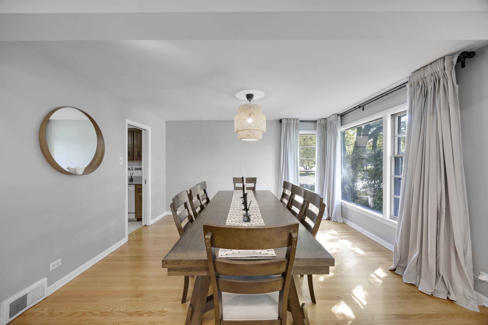 2307 Flossmoor Road, Flossmoor, IL 60422