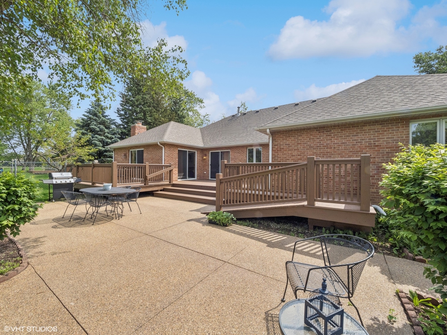 1520 Grant Street, Schaumburg, IL 60193