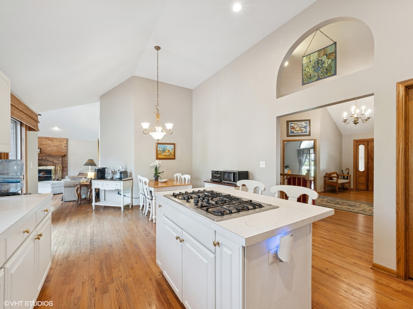 1520 Grant Street, Schaumburg, IL 60193