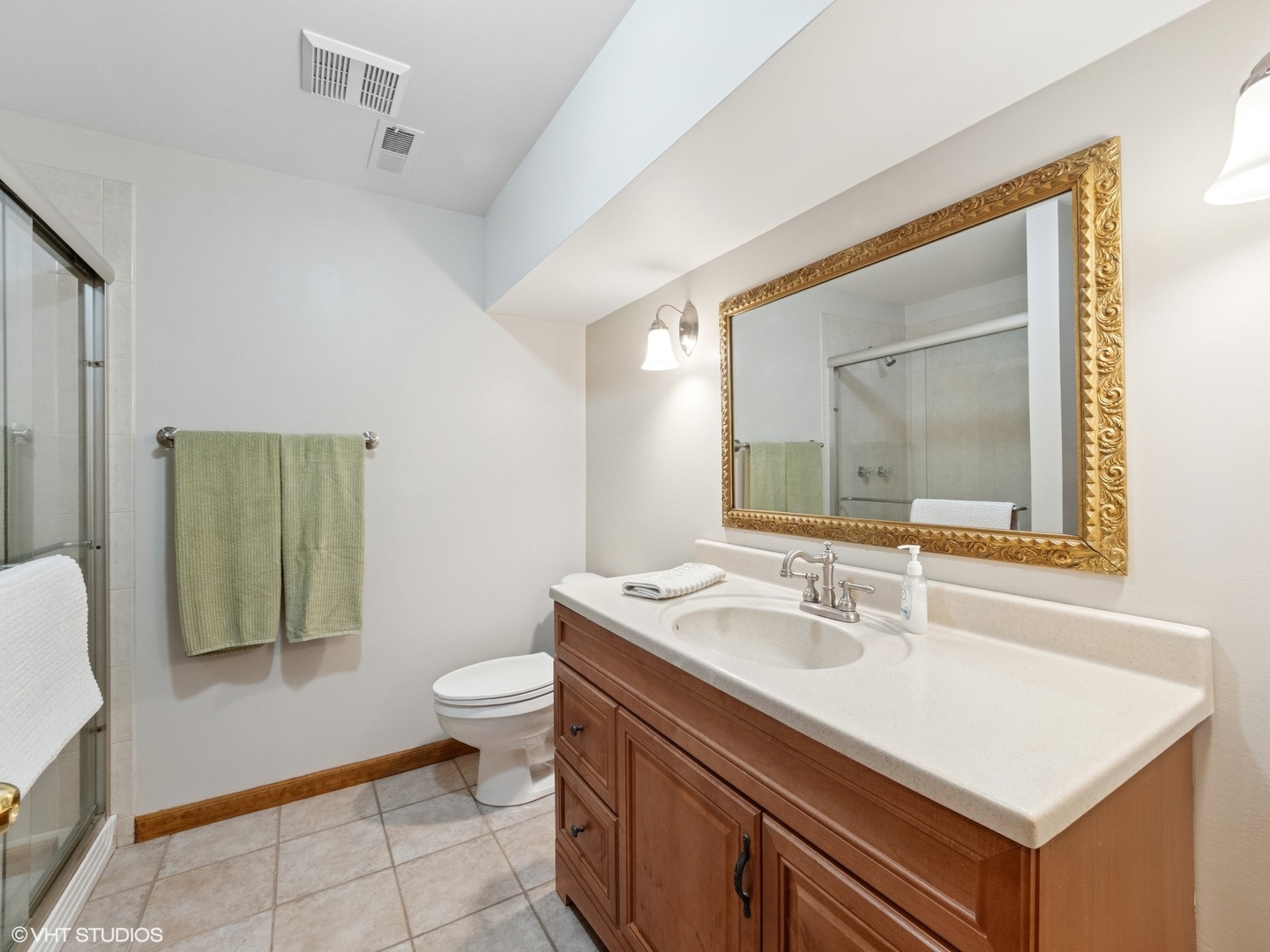 1520 Grant Street, Schaumburg, IL 60193