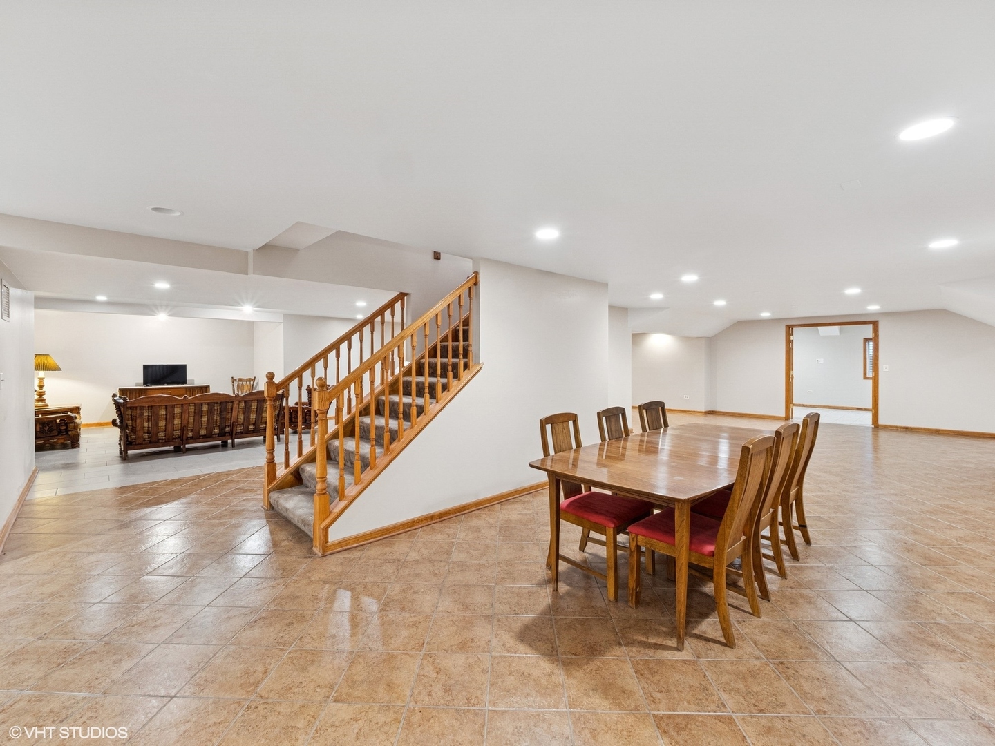 1520 Grant Street, Schaumburg, IL 60193